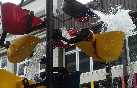 Cuba bucket fountain